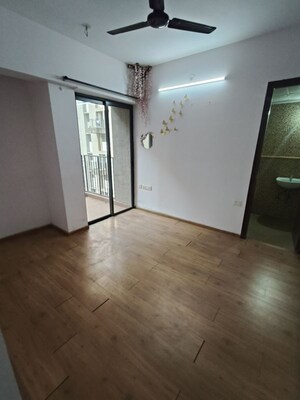 Bedroom in 2 BHK Apartment at Lodha Lakeshore Greens, Dombivli East – for Rent