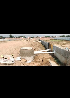   Plot at Laramda – for Sale