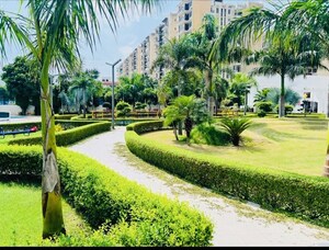 5 BHK Apartment – Garden View at Ratan Galaxy, Vrindavan Yojna - for Sale