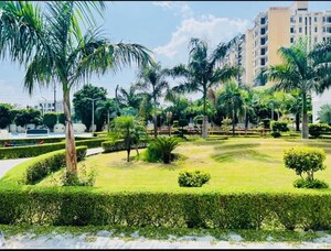 5 BHK Apartment – Garden View at Ratan Galaxy, Vrindavan Yojna - for Sale