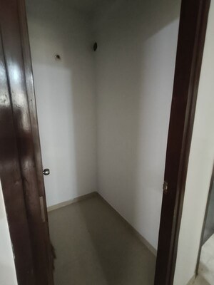  1.5 BHK Apartment at Lodha Lakeshore Greens, Dombivli East – for Rent