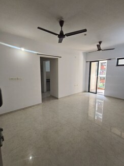 1.5 BHK + Pooja Room,Store Room Apartment For Rent in Lodha Lakeshore Greens
