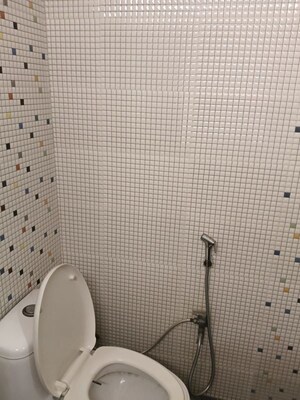 Bathroom in 4 BHK Builder Floor at Jungpura Extension – for Rent