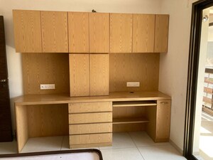  2 BHK Apartment at Kadamba Plateau – for Rent