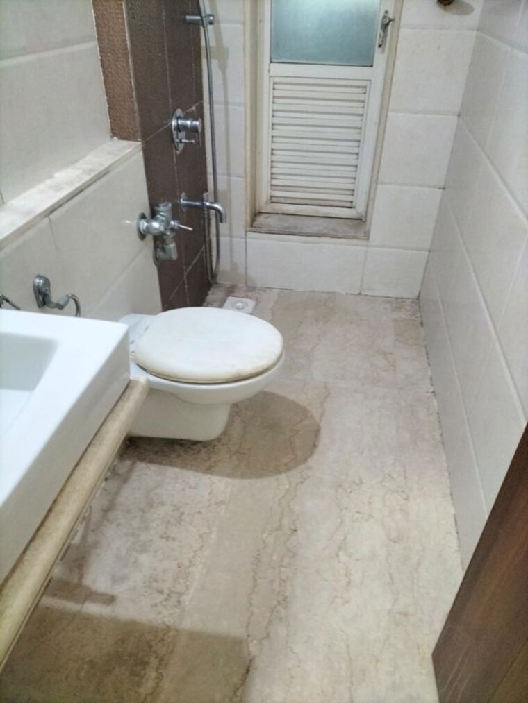 Bathroom, ap-panchavati-b 2 Bedroom 930 Sq.Ft. Apartment In Powai Mumbai 10390133