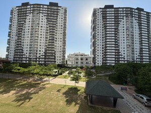 3 BHK Apartment For Rent in Omaxe Lake, North Mullanpur