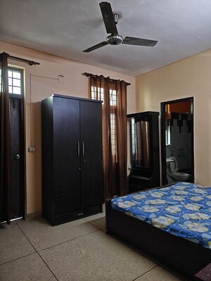 Bedroom in 3 BHK Builder Floor at Ansal Plaza Sector-23, Sector 23 – for Rent