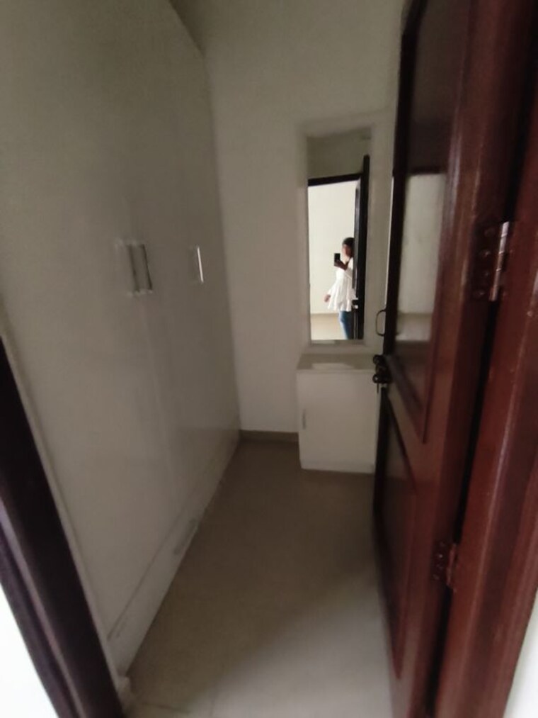 Other, vip road 3 Bedroom 1850 Sq.Ft. Apartment In Vip Road Zirakpur 10390153