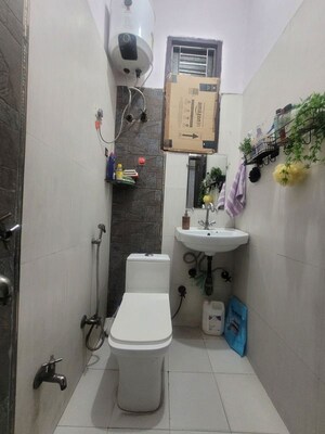 Bathroom in 3 BHK Builder Floor at Vasundhara Sector 5 – for Sale