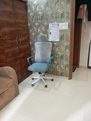 Room in 2 BHK Apartment at Kolshet Industrial Area – for Sale