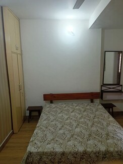 3 BHK Apartment For Rent in Defence Colony