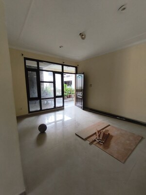 Room in 3 BHK Apartment at Lohgarh – for Rent