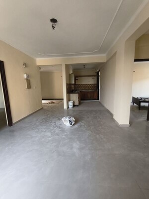 Room in 3 BHK Apartment at Lohgarh – for Rent