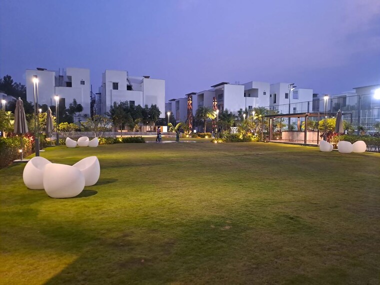 Garden, hi tech city 5 Bedroom 4500 Sq.Ft. Villa In Hi Tech City Hyderabad 10390196