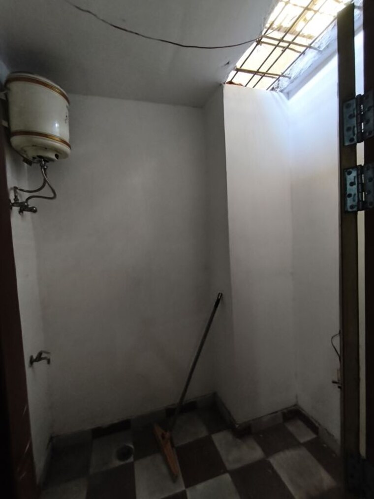 Room, nk-savitry-enclave 1 Bedroom 750 Sq.Ft. Builder Floor In Vip Road Zirakpur 10390218