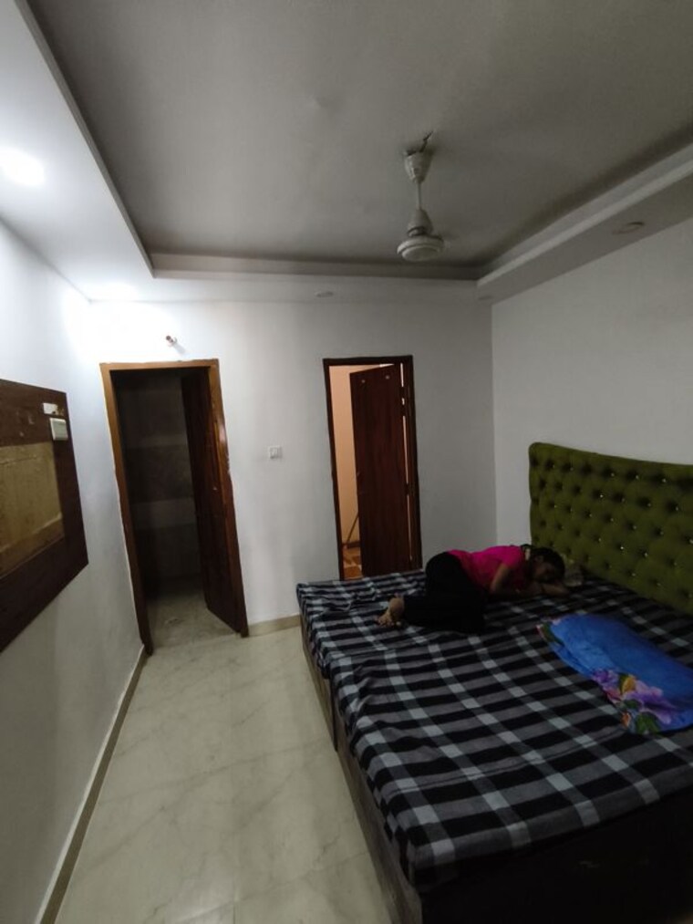 Bedroom, nk-savitry-enclave 1 Bedroom 750 Sq.Ft. Builder Floor In Vip Road Zirakpur 10390218