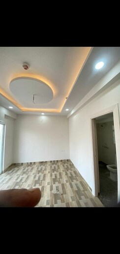 4 BHK Apartment For Rent in Proview Officer City