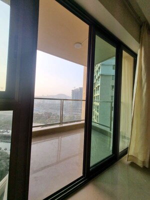 Room in 3 BHK Apartment at Runwal Bliss, Kanjurmarg East – for Rent