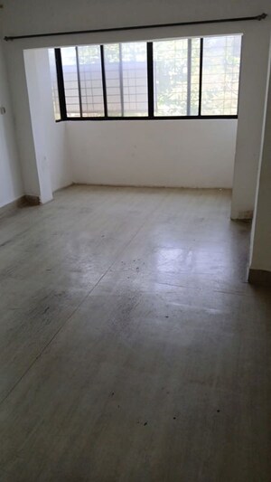 Room in 1 BHK Apartment at Shantiban CHS, Kothrud – for Rent