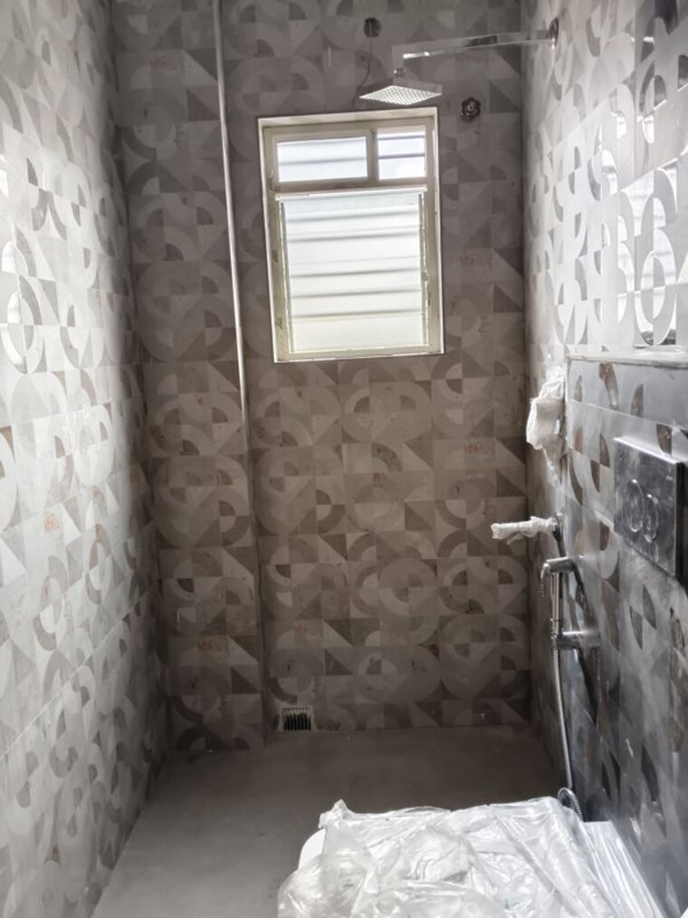 Bathroom, garcha 4 Bedroom 2050 Sq.Ft. Builder Floor In Garcha Kolkata 10390247