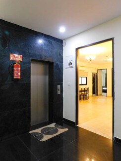 3 BHK + Servant Room Builder Floor For Rent in Jor Bagh