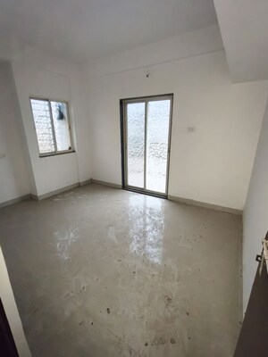 Room in 2 BHK Apartment at Kharadi – for Sale