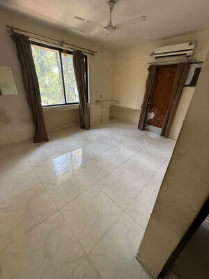 Room in 2 BHK Apartment at Amrut Park Kalyani Nagar, Kalyani Nagar – for Rent