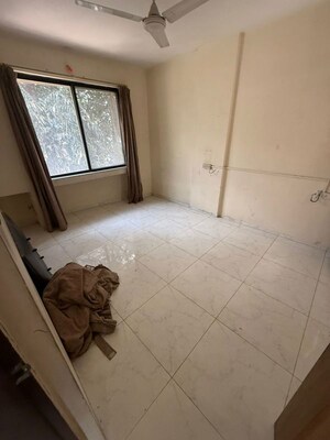 Room in 2 BHK Apartment at Amrut Park Kalyani Nagar, Kalyani Nagar – for Rent