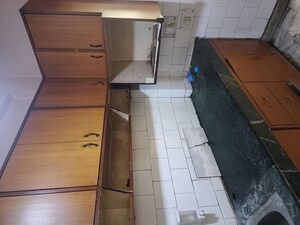 Kitchen in 2 BHK Apartment at Shipra Suncity, Vaibhav Khand – for Rent