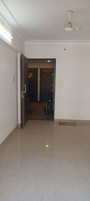 Room in 1 BHK Apartment at Tharwani Vedant Millenia, Titwala – for Sale