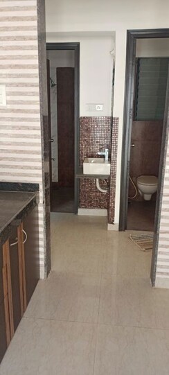 1 BHK Apartment For Sale in Tharwani Vedant Millenia
