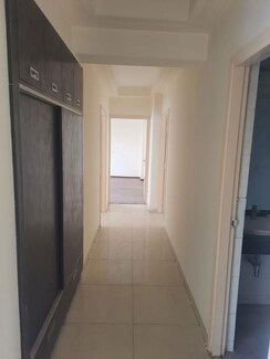 3.5 BHK + Servant Room Apartment For Rent in Mahindra Aura