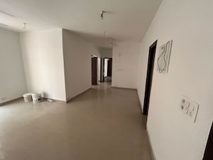 Room in 2.5 BHK Apartment at Prateek Laurel, Sector 120 – for Sale