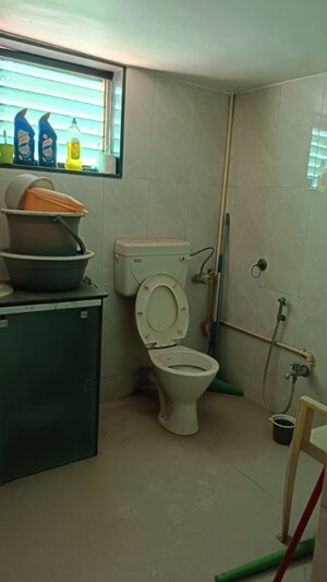 Bathroom in 2 BHK Apartment at Divyang Apartment, Azad Nagar Colaba – for Sale