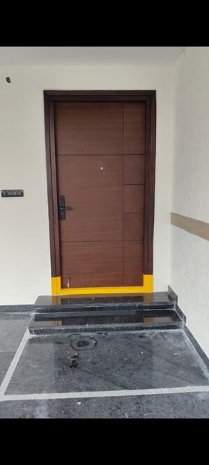 Furnished Amenities in 3 BHK Villa at Isnapur – for Sale