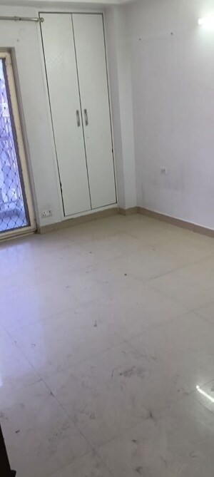 2.5 BHK Apartment For Rent in Jm Orchid, Sector 76