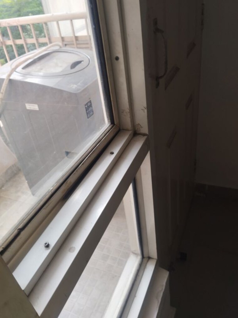 Balcony, supertech-cape-town 2 Bedroom 1082 Sq.Ft. Apartment In Sector 74 Noida 10390391