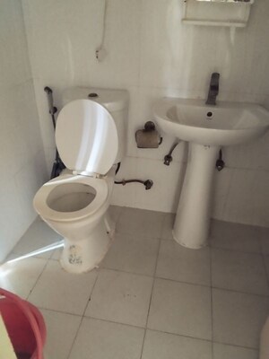 Bathroom in 2 BHK Apartment at Supertech Cape Town, Sector 74 – for Rent