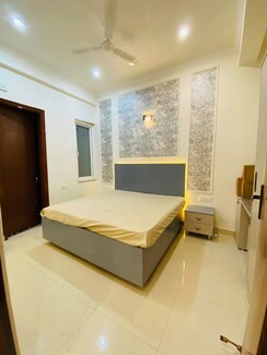 5 BHK + Pooja Room,Servant Room,Extra Room Villa For Rent in Samiah Media Village