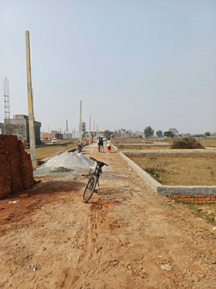 undefined, sector 62 a noida  300 Sq.Yd. Plot In Sector 62 A Noida Noida 10390463