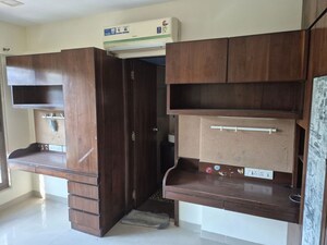 Furnished Amenities in 3.5 BHK Apartment at Ankur Serenity, Santacruz West – for Sale