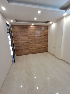 3 BHK Builder Floor For Rent in Sector 57