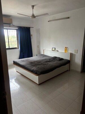 Bedroom in 3 BHK Apartment at Chembur – for Rent