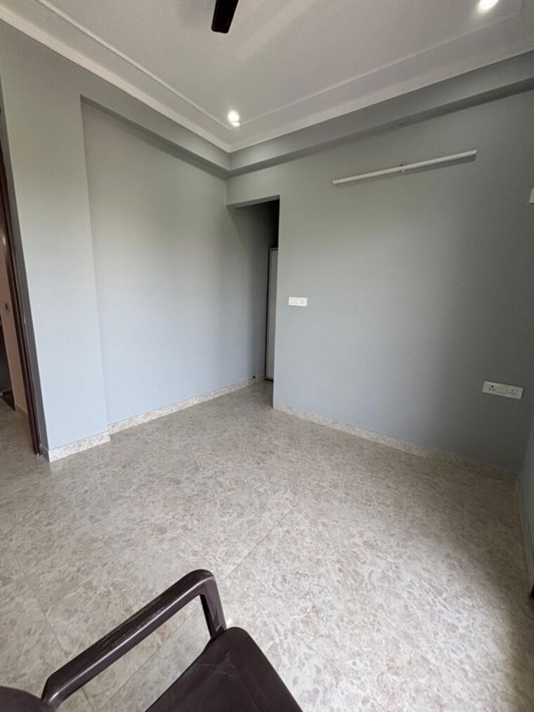 Room, sector 57 3 Bedroom 1850 Sq.Ft. Builder Floor In Sector 57 Gurgaon 10390536