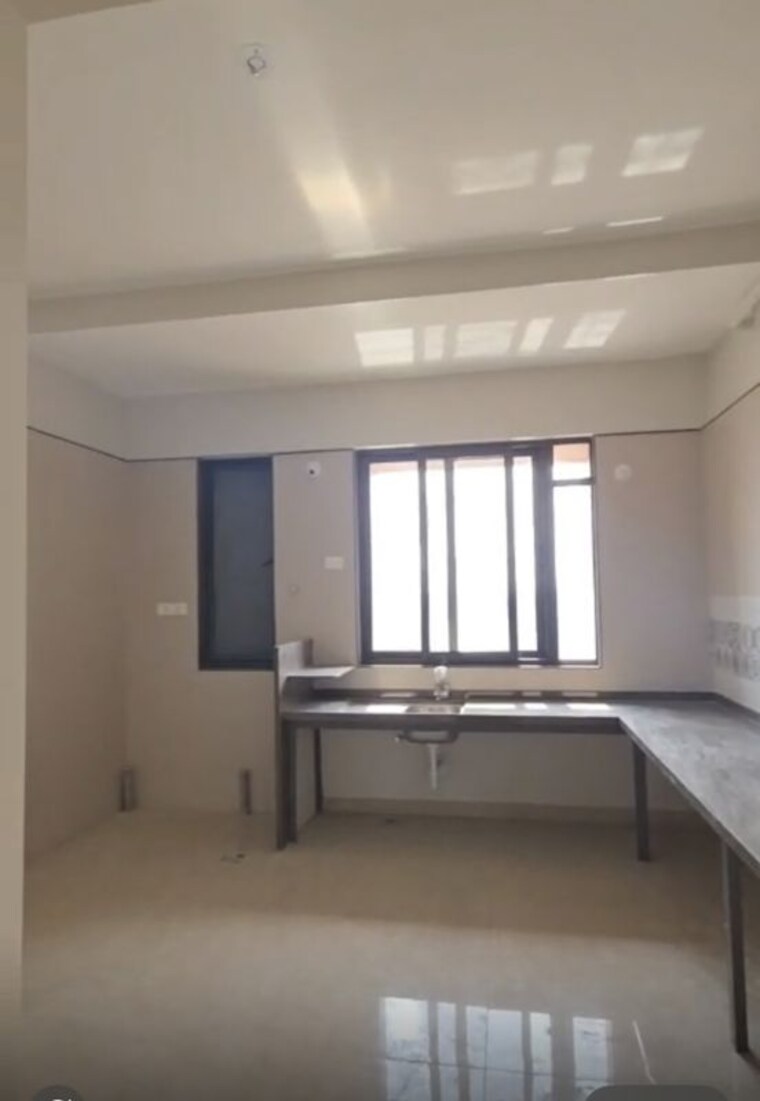 Kitchen, kumar-siddhachal 3 Bedroom 2200 Sq.Ft. Apartment In Market Yard Pune 10390557