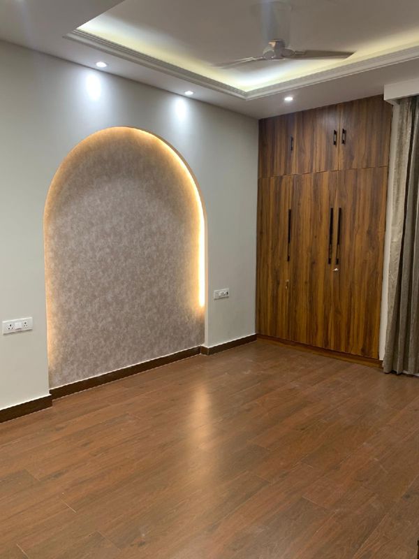4 BHK + Pooja Room 2700 Sq.Ft. Builder Floor in Ansal API Versalia
