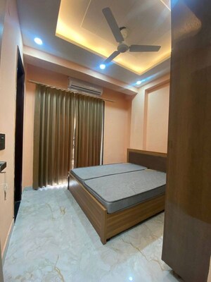1 BHK Apartment For Rent in Saket