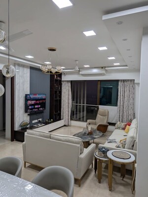 Team Area in 2.5 BHK Apartment at LnT Realty Crescent Bay, Parel – for Rent