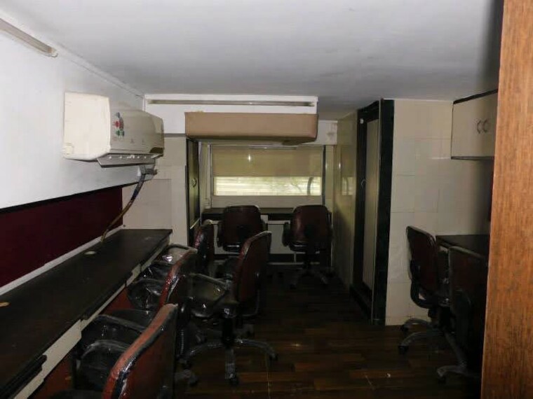 Gym, haware-fantasia Commercial Office Space 350 Sq.Ft. In Vashi Sector 28 Navi Mumbai 10390658