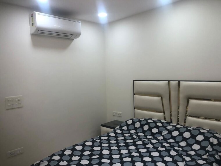 Bedroom, crossing-chitravan 3 Bedroom 330 Sq.Ft. Builder Floor In Nai Basti Dundahera Ghaziabad 10390663